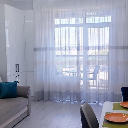 Oasis Premium Class 1Bd Apartment With Living Room Chişinău Extérieur photo